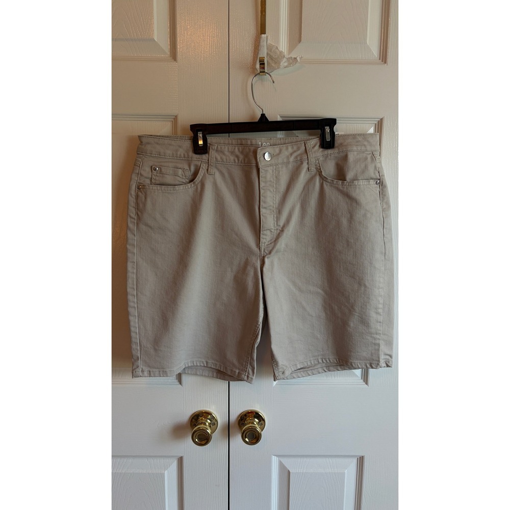 Lee Riders Womens Khaki Tan Midrise Bermuda Shorts Cotton Blend Stretch 20 M